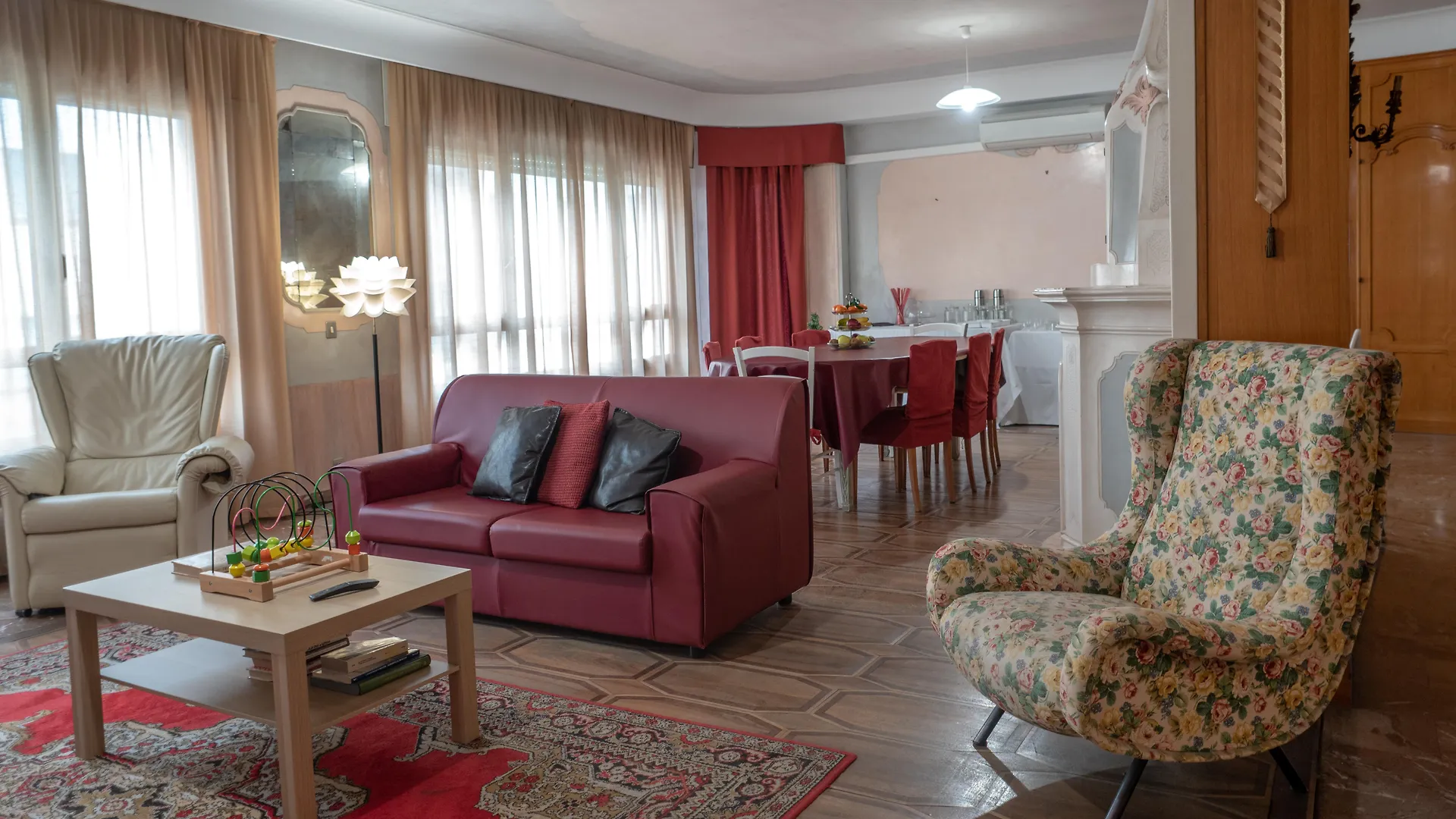 Guest House Train Station Venice - Atika & Atif Mestre