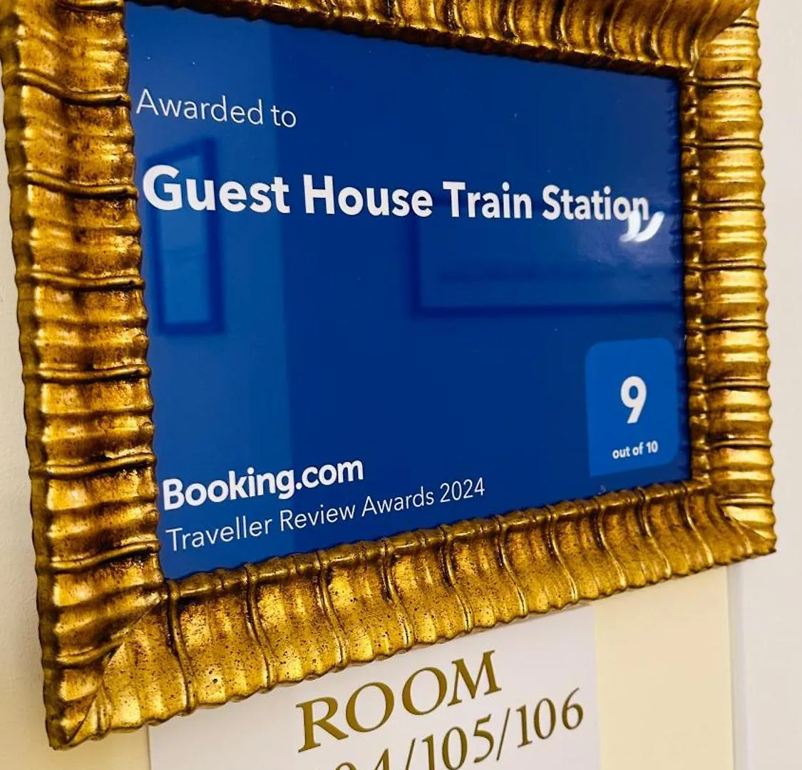 Guest House Train Station Venice - Atika & Atif Mestre