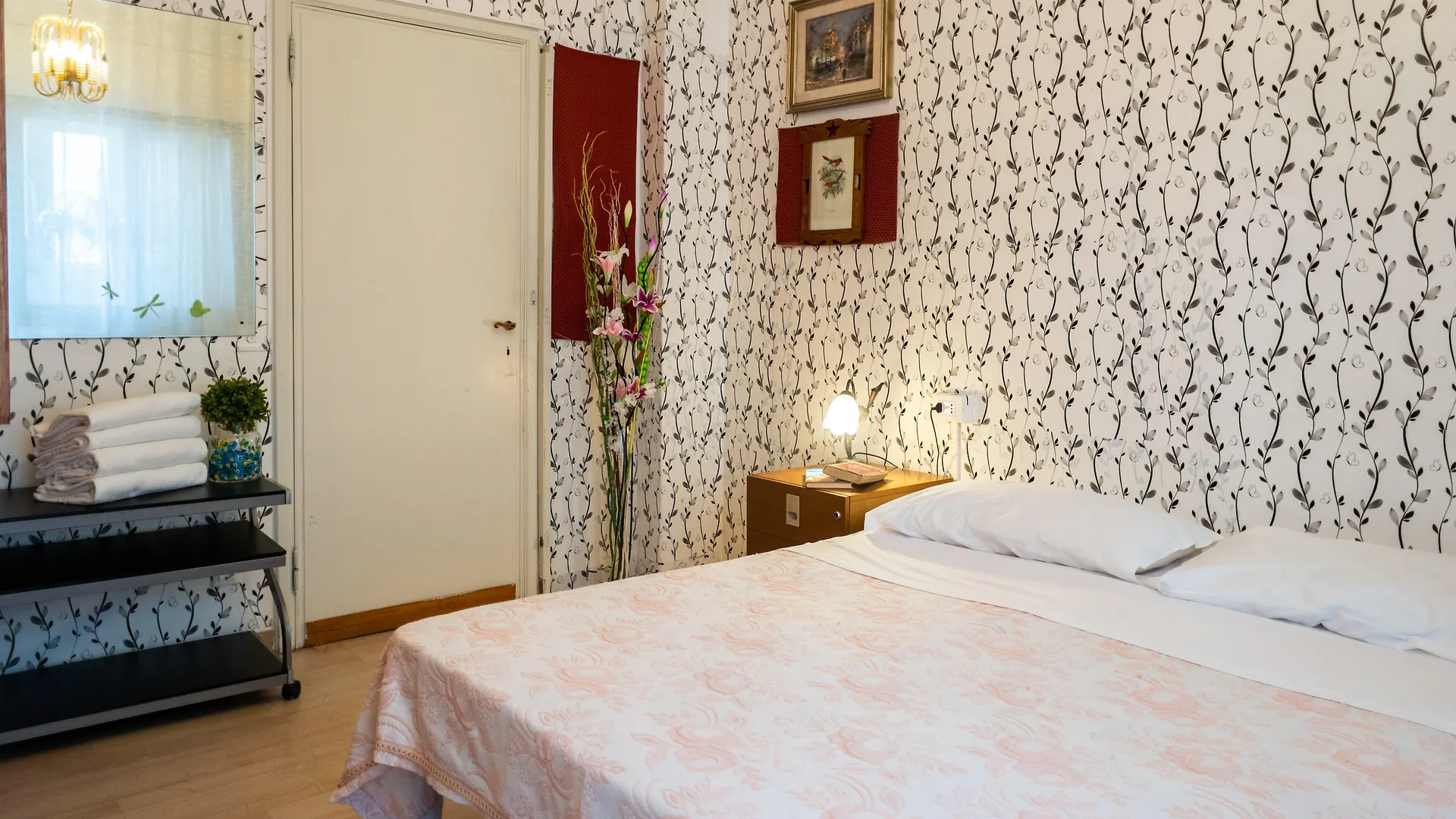 Guest House Train Station Venice - Atika & Atif Mestre