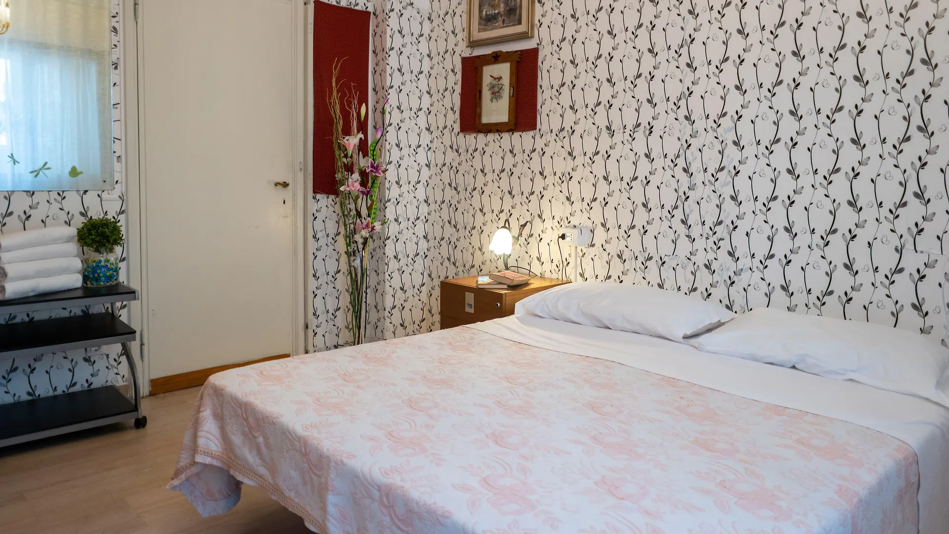 Guest House Train Station Venice - Atika & Atif Mestre Italy